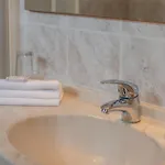 Tiffany Hotel 3*