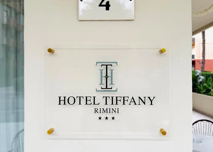 Tiffany 3*