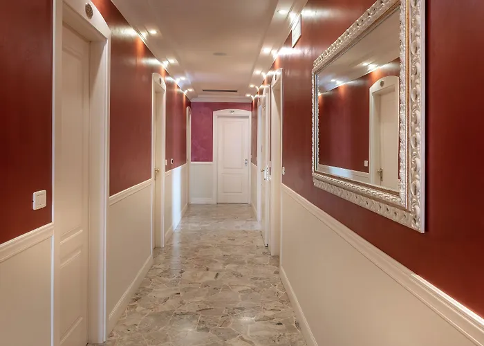 Tiffany Otel 3*